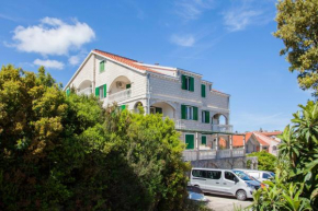 Гостиница Apartments Chiara  Корчула